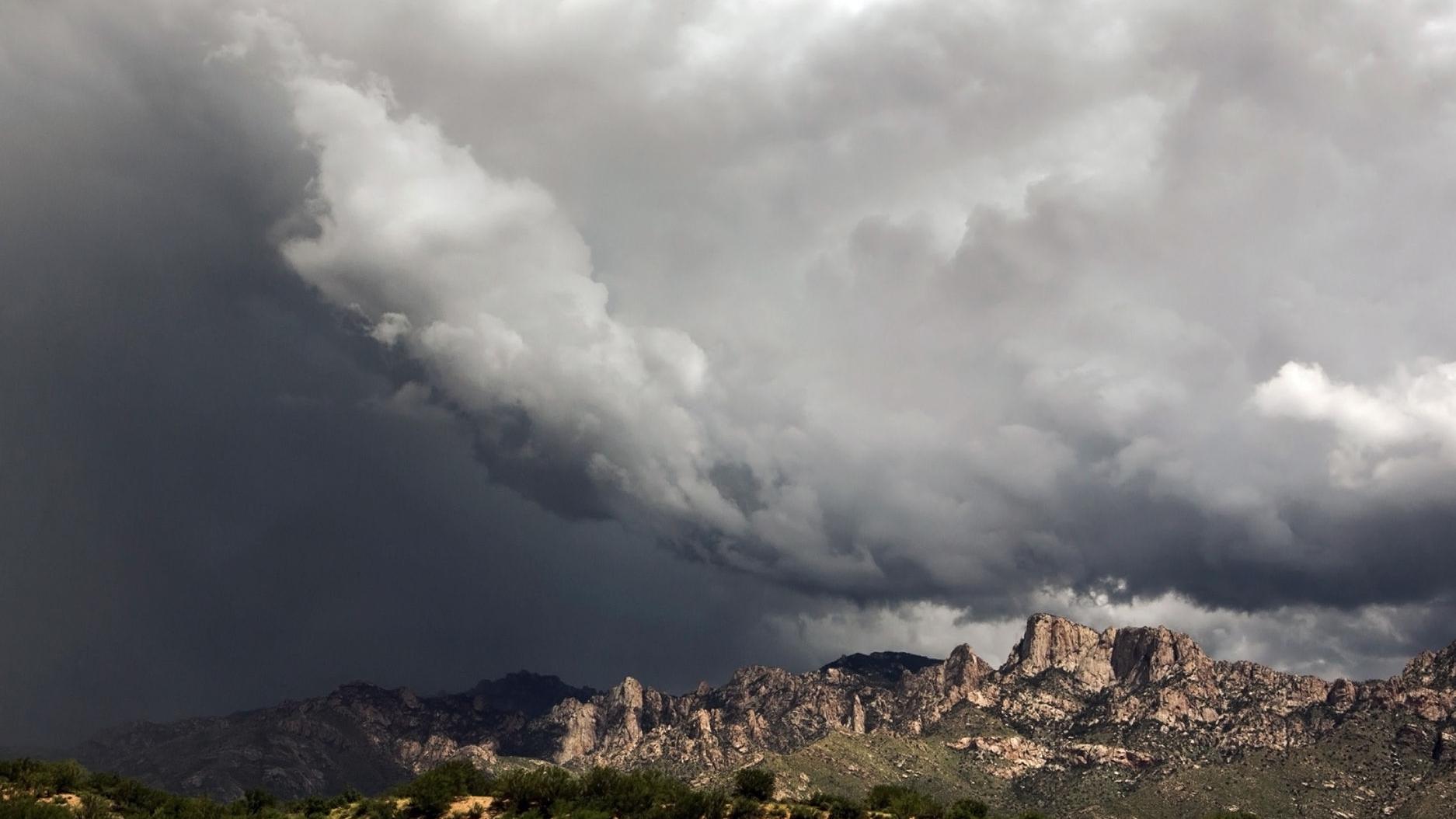 Temperatures in the 90s in Tucson today, expected to hit 100s again this weekend